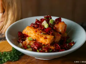 청두의 인기 현지 풍미의 식당